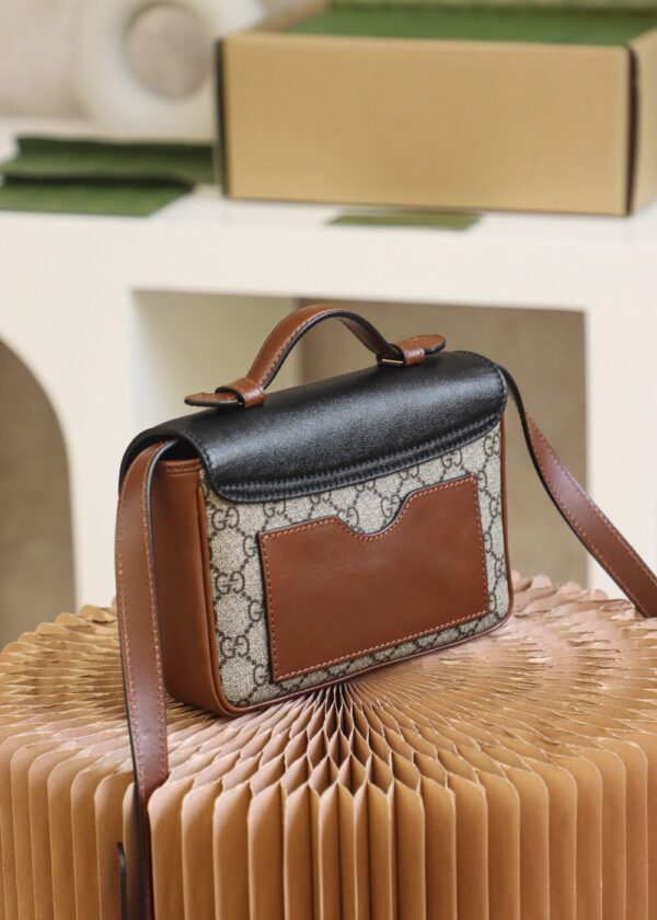 God Factory Gucci  Padlock Messenger Bag 658487 Size 21*14*5cm