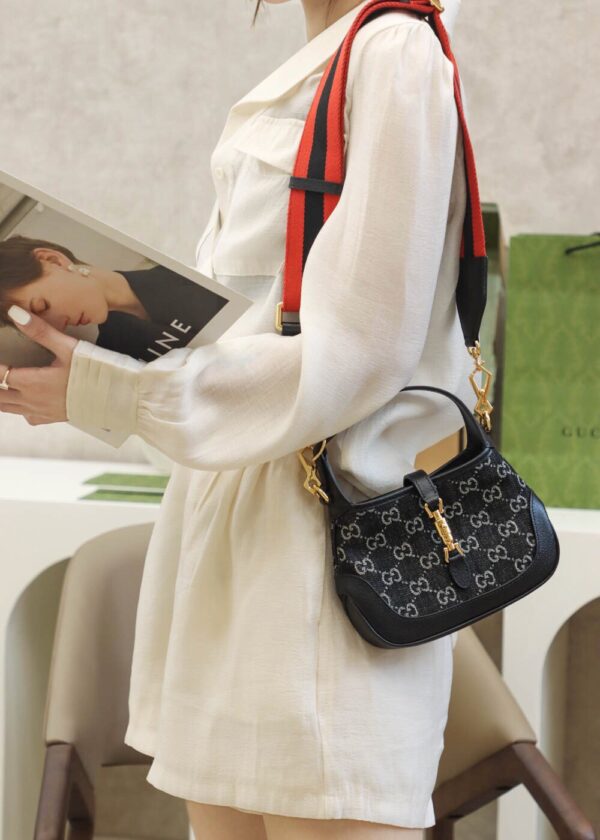 God Factory Gucci 𝐉𝐚𝐜𝐤𝐢𝐞 𝟏𝟗𝟔𝟏 𝐃𝐞𝐧𝐢𝐦 𝐌𝐢𝐧𝐢 685127 Size 19*13*3cm