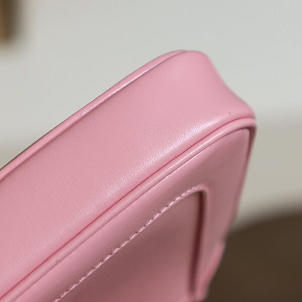 God Factory Gucci 𝐉𝐚𝐜𝐤𝐢𝐞 𝐌𝐢𝐧𝐢 𝟭𝟵𝟲1 637091 Pink Size 19*13*3cm