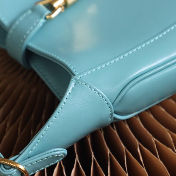 God Factory Gucci 𝐉𝐚𝐜𝐤𝐢𝐞 𝐌𝐢𝐧𝐢 𝟭𝟵𝟲1 637091 Blue Size 19*13*3cm