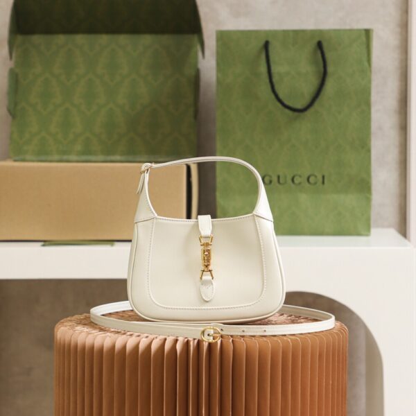 God Factory Gucci 𝐉𝐚𝐜𝐤𝐢𝐞 𝐌𝐢𝐧𝐢 𝟭𝟵𝟲1 637091 White Size 19*13*3cm