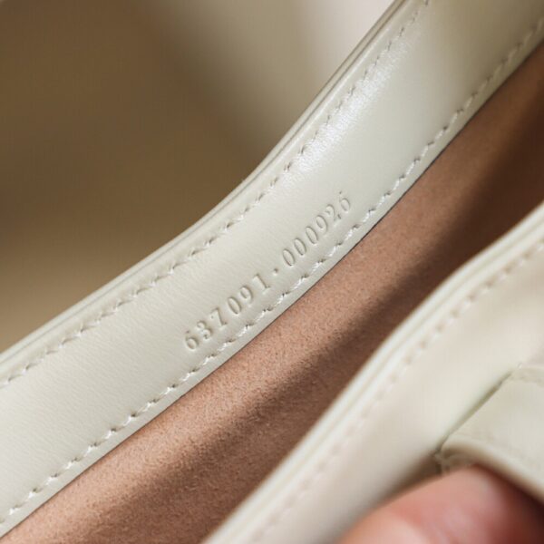 God Factory Gucci 𝐉𝐚𝐜𝐤𝐢𝐞 𝐌𝐢𝐧𝐢 𝟭𝟵𝟲1 637091 White Size 19*13*3cm