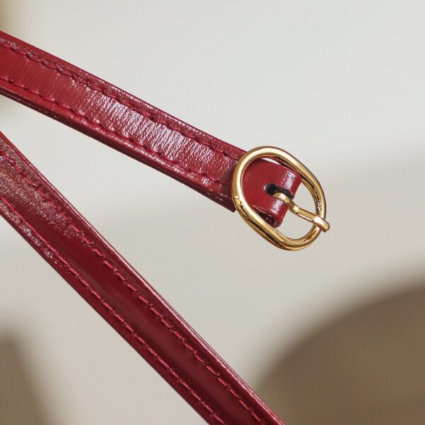 God Factory Gucci 𝐉𝐚𝐜𝐤𝐢𝐞 𝐌𝐢𝐧𝐢 𝟭𝟵𝟲1 637091 Rogue Size 19*13*3cm