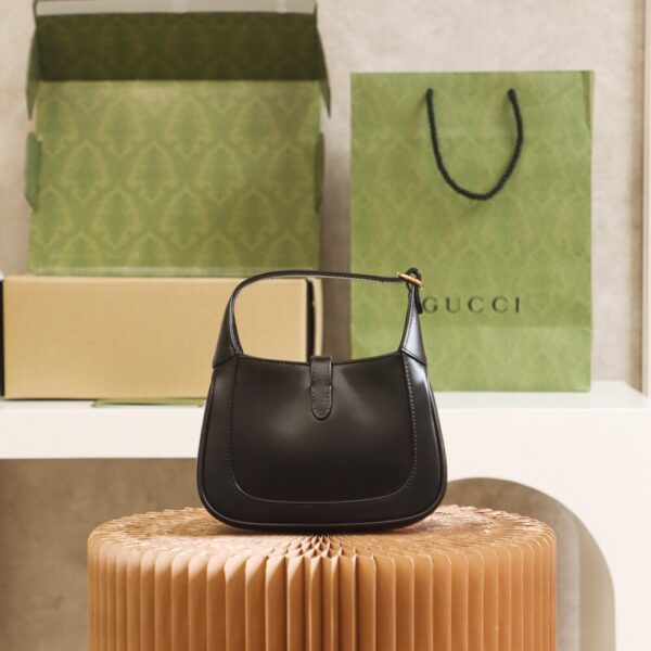 God Factory Gucci 𝐉𝐚𝐜𝐤𝐢𝐞 𝐌𝐢𝐧𝐢 𝟭𝟵𝟲1 637091 Black Size 19*13*3cm