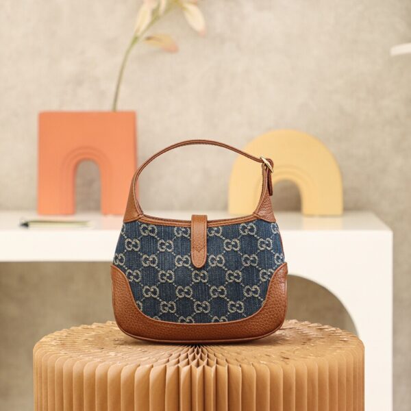 God Factory Gucci 𝙅𝙖𝙘𝙠𝙞𝙚 1961 𝙈𝙞𝙣𝙞 637092 Size 19*13*3cm