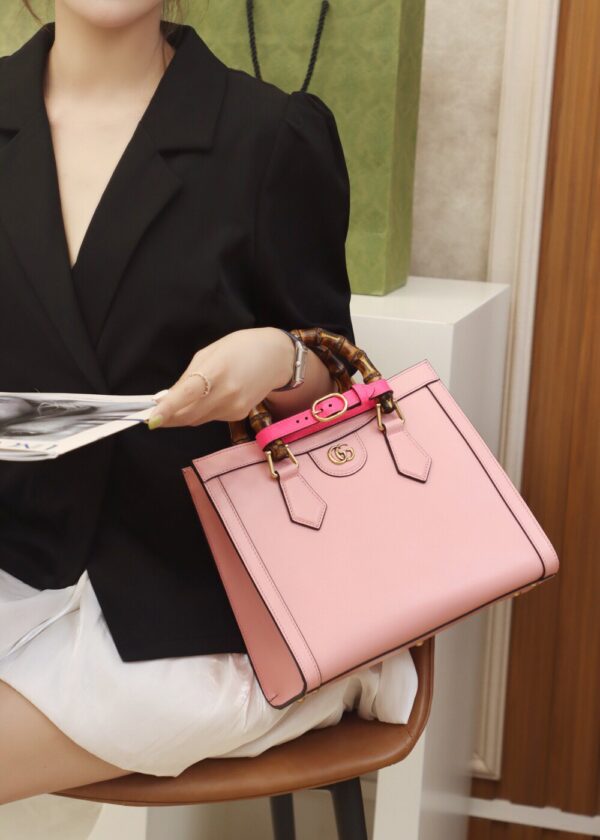 God Factory Gucci Diana Small 660195 Pink Size 27*24*11cm