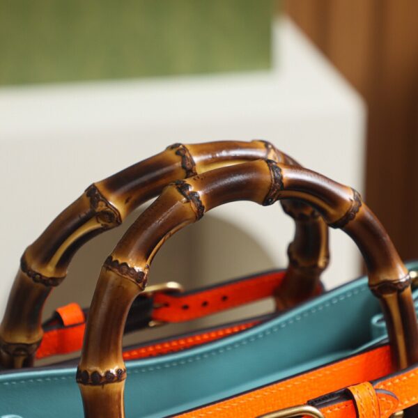God Factory Gucci Diana Small 660195 Blue Size 27*24*11cm