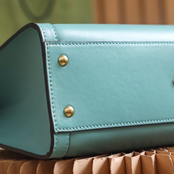 God Factory Gucci Diana Small 660195 Blue Size 27*24*11cm