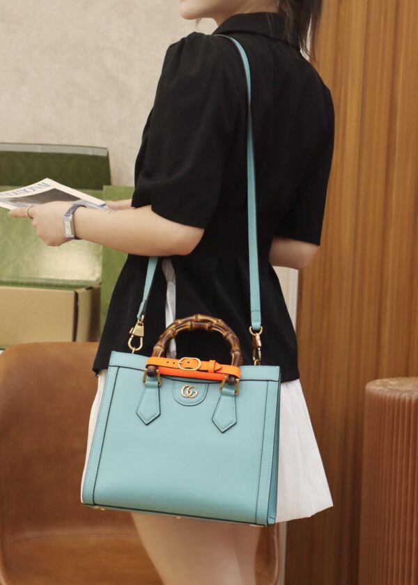 God Factory Gucci Diana Small 660195 Blue Size 27*24*11cm