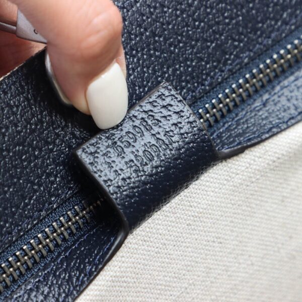 God Factory Gucci New color 𝑻𝒐𝒕𝒆 𝑮𝑮 Small 659983 Size 31*26.5*14cm