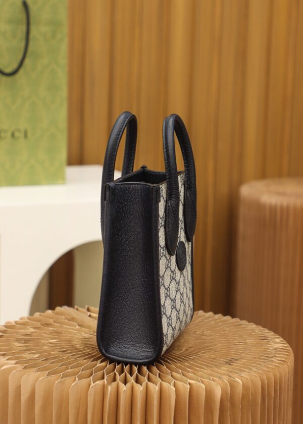 God Factory Gucci New color 𝑻𝒐𝒕𝒆 𝑮𝑮 Small 671623 Size 16*20*7cm