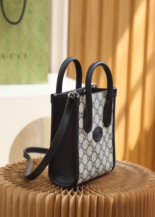 God Factory Gucci New color 𝑻𝒐𝒕𝒆 𝑮𝑮 Small 671623 Size 16*20*7cm
