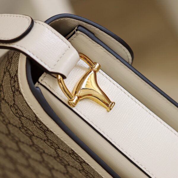God Factory Gucci 𝐇𝐨𝐫𝐬𝐞𝐛𝐢𝐭 𝟭𝟵𝟱𝟱 White 602204 Size 25*18*8cm