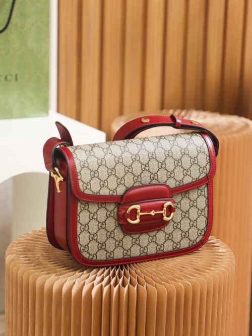 God Factory Gucci 𝐇𝐨𝐫𝐬𝐞𝐛𝐢𝐭 𝟭𝟵𝟱𝟱 Red 602204 Size 25*18*8cm