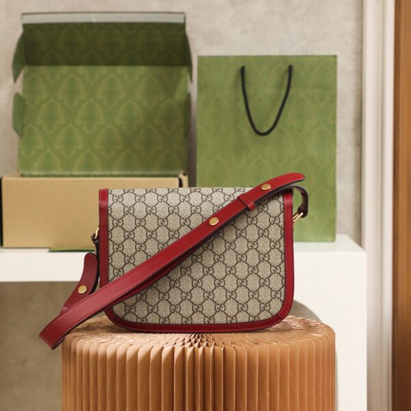 God Factory Gucci 𝐇𝐨𝐫𝐬𝐞𝐛𝐢𝐭 𝟭𝟵𝟱𝟱 Red 602204 Size 25*18*8cm