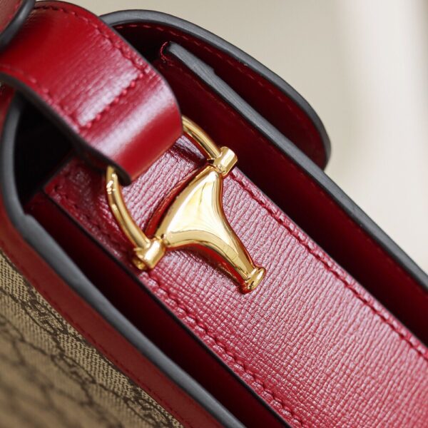 God Factory Gucci 𝐇𝐨𝐫𝐬𝐞𝐛𝐢𝐭 𝟭𝟵𝟱𝟱 Red 602204 Size 25*18*8cm
