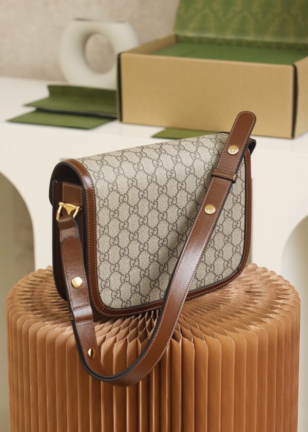 God Factory Gucci 𝐇𝐨𝐫𝐬𝐞𝐛𝐢𝐭 𝟭𝟵𝟱𝟱 Brown 602204 Size 25*18*8cm