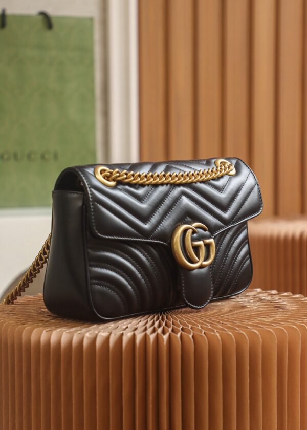 God Factory Gucci 𝙂 𝙂 𝙈𝙖𝙧𝙢𝙤𝙣𝙩 Black 443497 Size 26*15*7cm