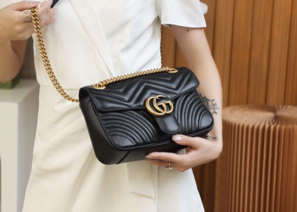 God Factory Gucci 𝙂 𝙂 𝙈𝙖𝙧𝙢𝙤𝙣𝙩 Black 443497 Size 26*15*7cm