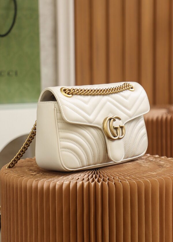 God Factory Gucci 𝙂 𝙂 𝙈𝙖𝙧𝙢𝙤𝙣𝙩 White 443497 Size 26*15*7cm