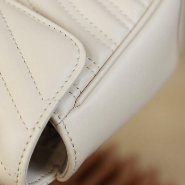 God Factory Gucci 𝙂 𝙂 𝙈𝙖𝙧𝙢𝙤𝙣𝙩 White 443497 Size 26*15*7cm