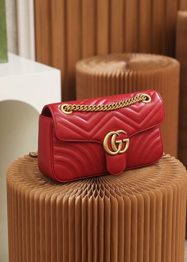 God Factory Gucci 𝙂 𝙂 𝙈𝙖𝙧𝙢𝙤𝙣𝙩 Red 443497 Size 26*15*7cm