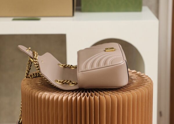 God Factory Gucci 𝙂 𝙂 𝙈𝙖𝙧𝙢𝙤𝙣𝙩 Apricot 443497 Size 26*15*7cm