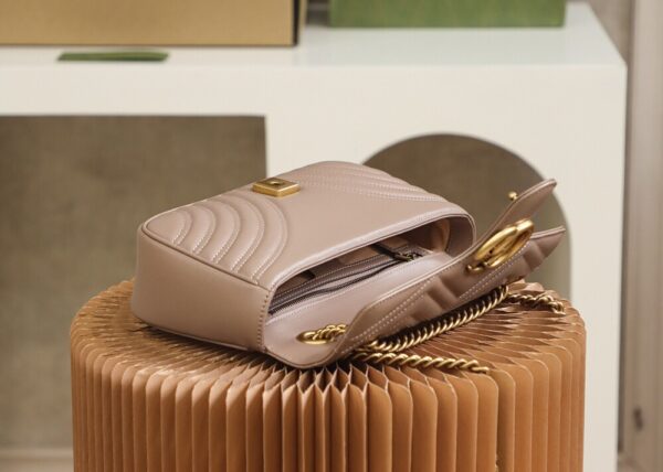 God Factory Gucci 𝙂 𝙂 𝙈𝙖𝙧𝙢𝙤𝙣𝙩 Apricot 443497 Size 26*15*7cm