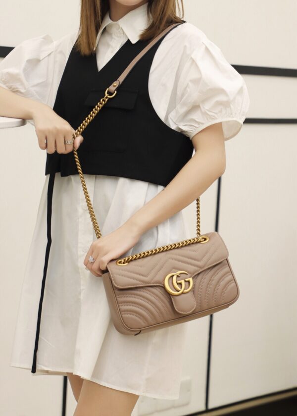 God Factory Gucci 𝙂 𝙂 𝙈𝙖𝙧𝙢𝙤𝙣𝙩 Apricot 443497 Size 26*15*7cm