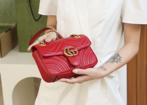 God Factory Gucci 𝙂 𝙂 𝙈𝙖𝙧𝙢𝙤𝙣𝙩 Red 446744 Size 22*13*6cm