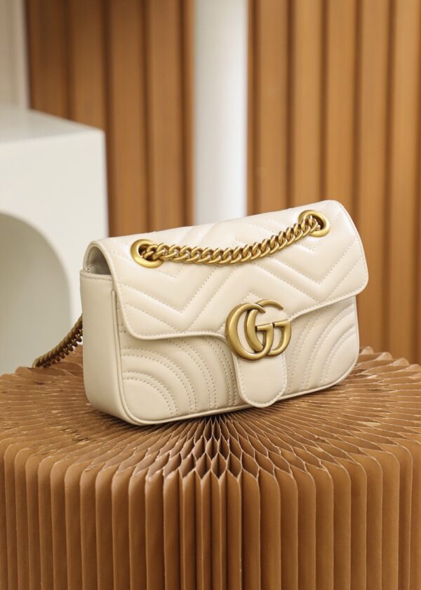 God Factory Gucci 𝙂 𝙂 𝙈𝙖𝙧𝙢𝙤𝙣𝙩 White 446744 Size 22*13*6cm