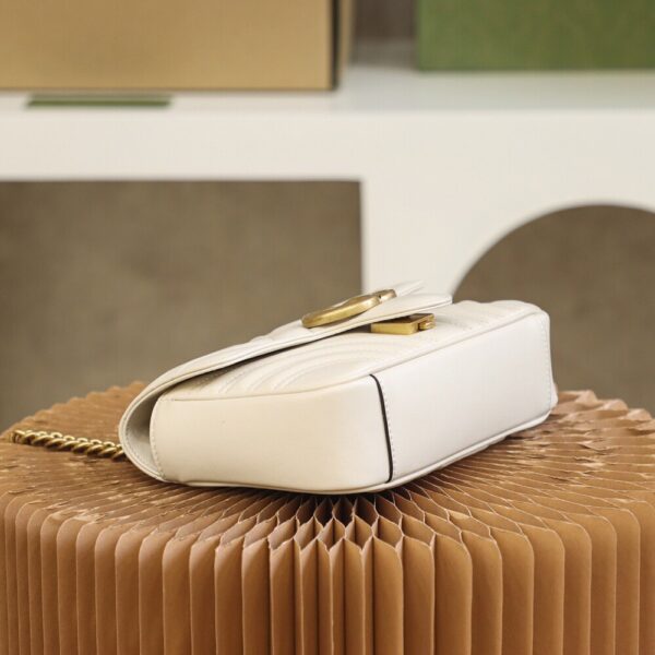 God Factory Gucci 𝙂 𝙂 𝙈𝙖𝙧𝙢𝙤𝙣𝙩 White 446744 Size 22*13*6cm
