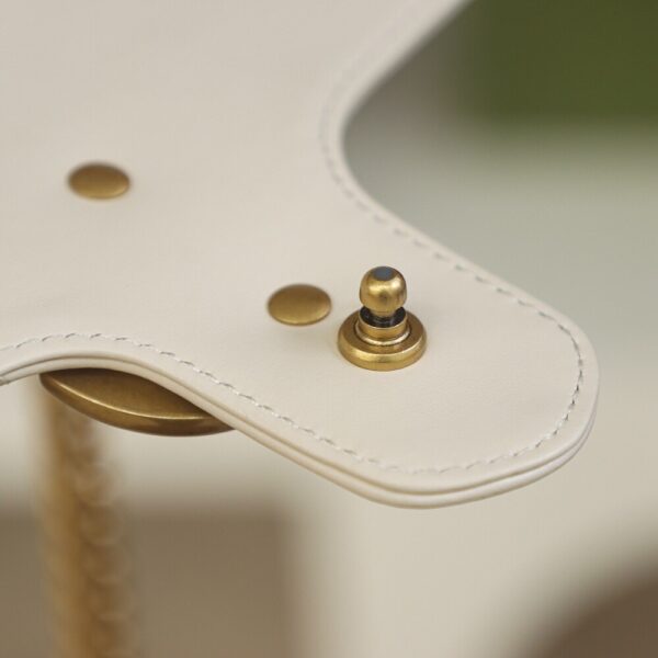 God Factory Gucci 𝙂 𝙂 𝙈𝙖𝙧𝙢𝙤𝙣𝙩 White 446744 Size 22*13*6cm