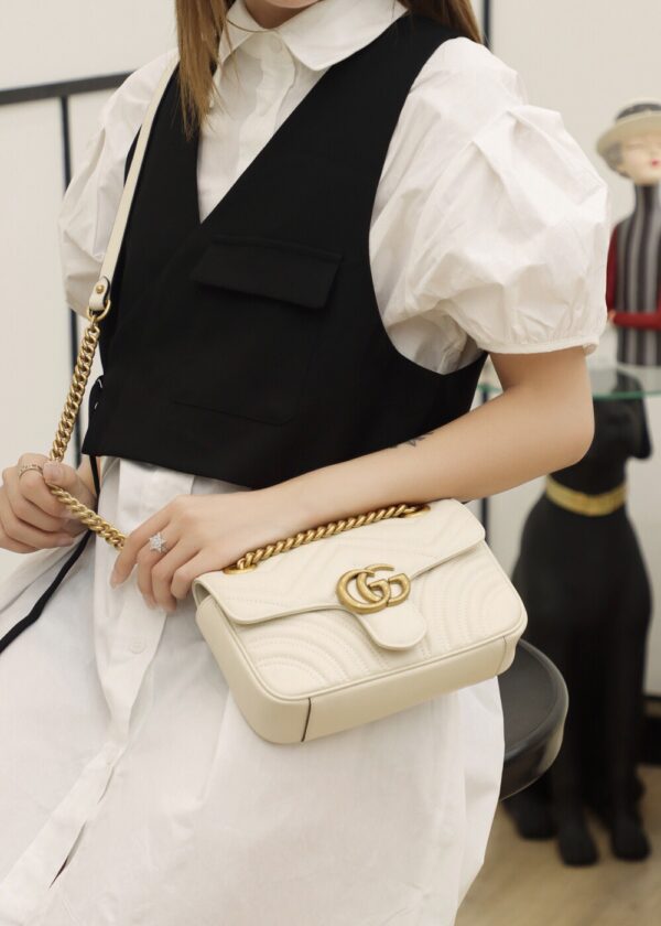 God Factory Gucci 𝙂 𝙂 𝙈𝙖𝙧𝙢𝙤𝙣𝙩 White 446744 Size 22*13*6cm
