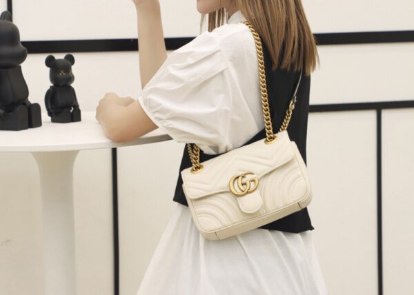 God Factory Gucci 𝙂 𝙂 𝙈𝙖𝙧𝙢𝙤𝙣𝙩 White 446744 Size 22*13*6cm