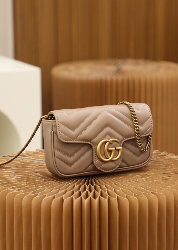 God Factory Gucci 𝙂 𝙂 𝙈𝙖𝙧𝙢𝙤𝙣𝙩 Mini Apricot 476433 Size 16.5*10.2*5.1cm