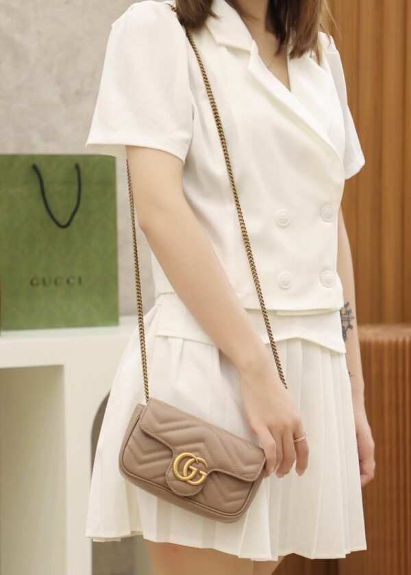 God Factory Gucci 𝙂 𝙂 𝙈𝙖𝙧𝙢𝙤𝙣𝙩 Mini Apricot 476433 Size 16.5*10.2*5.1cm