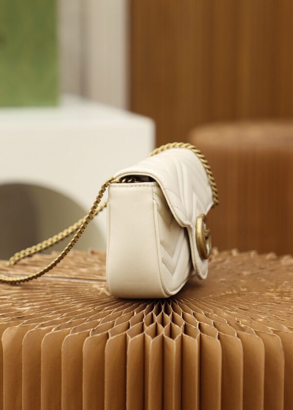 God Factory Gucci 𝙂 𝙂 𝙈𝙖𝙧𝙢𝙤𝙣𝙩 Mini White 476433 Size 16.5*10.2*5.1cm
