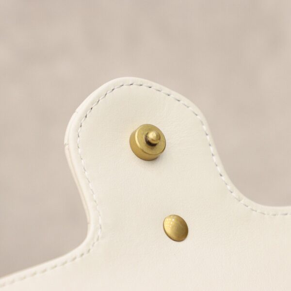 God Factory Gucci 𝙂 𝙂 𝙈𝙖𝙧𝙢𝙤𝙣𝙩 Mini White 476433 Size 16.5*10.2*5.1cm