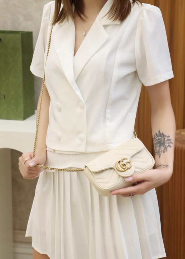 God Factory Gucci 𝙂 𝙂 𝙈𝙖𝙧𝙢𝙤𝙣𝙩 Mini White 476433 Size 16.5*10.2*5.1cm