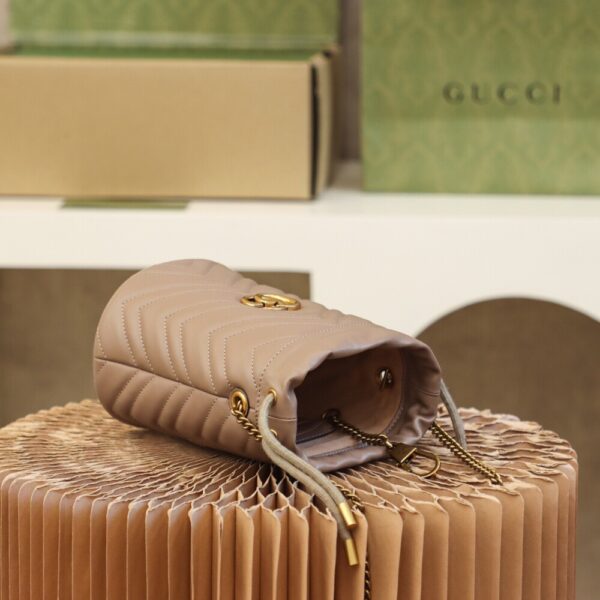 God Factory Gucci 𝐆𝐆 𝐌𝐚𝐫𝐦𝐨𝐧𝐭 Milk Tea Color 575163 Size 19𝐜𝐦*17𝐜𝐦