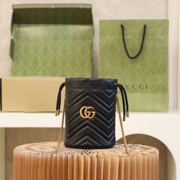 God Factory Gucci 𝐆𝐆 𝐌𝐚𝐫𝐦𝐨𝐧𝐭 Black 575163 Size 19𝐜𝐦*17𝐜𝐦