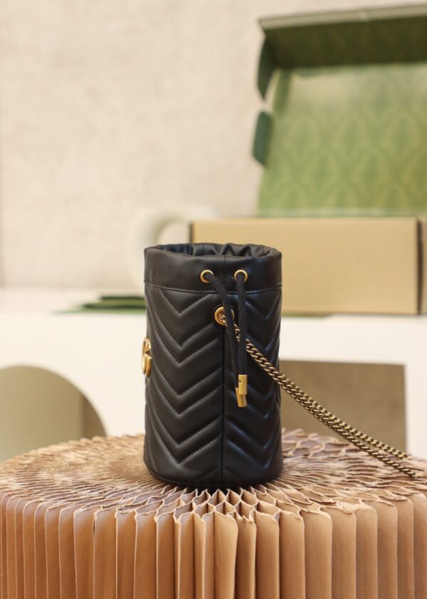 God Factory Gucci 𝐆𝐆 𝐌𝐚𝐫𝐦𝐨𝐧𝐭 Black 575163 Size 19𝐜𝐦*17𝐜𝐦