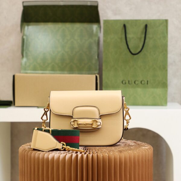 God Factory Gucci 𝐇𝐨𝐫𝐬𝐞𝐛𝐢𝐭 𝟭𝟵𝟱𝟱 𝐌𝐢𝐧𝐢 Rice 658574 Size 20.6*14.4*5.1cm