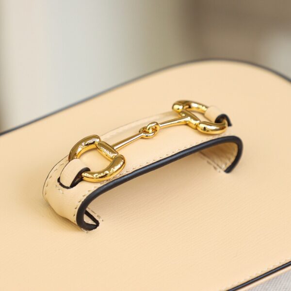 God Factory Gucci 𝐇𝐨𝐫𝐬𝐞𝐛𝐢𝐭 𝟭𝟵𝟱𝟱 𝐌𝐢𝐧𝐢 Rice 658574 Size 20.6*14.4*5.1cm