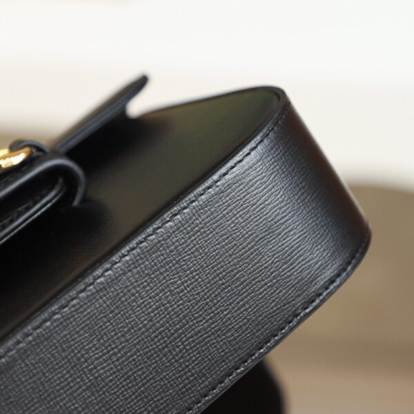 God Factory Gucci 𝐇𝐨𝐫𝐬𝐞𝐛𝐢𝐭 𝟭𝟵𝟱𝟱 𝐌𝐢𝐧𝐢 Black 658574 Size 20.6*14.4*5.1cm