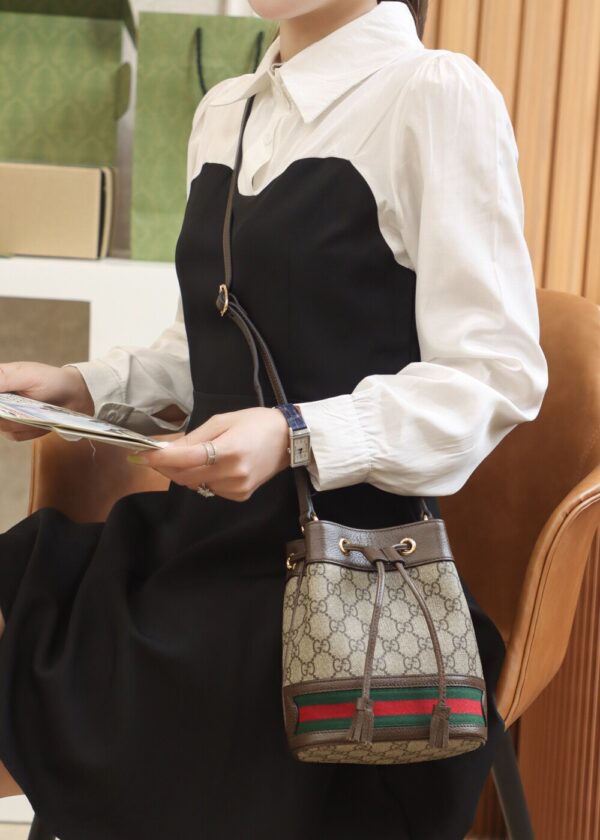 God Factory Gucci 𝐎𝐩𝐡𝐢𝐝𝐚 𝐆𝐆 𝐌𝐢𝐧𝐢 550620 Size 15.5*19*9𝙘𝙢