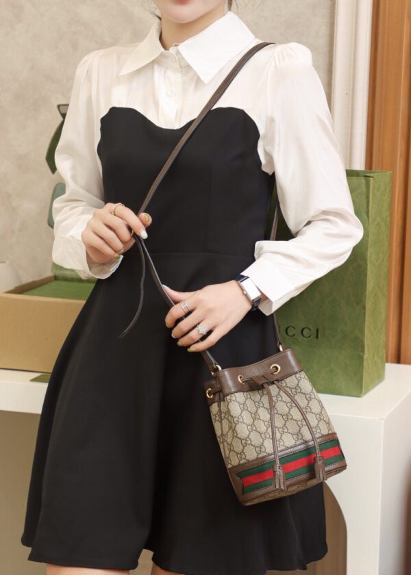 God Factory Gucci 𝐎𝐩𝐡𝐢𝐝𝐚 𝐆𝐆 𝐌𝐢𝐧𝐢 550620 Size 15.5*19*9𝙘𝙢