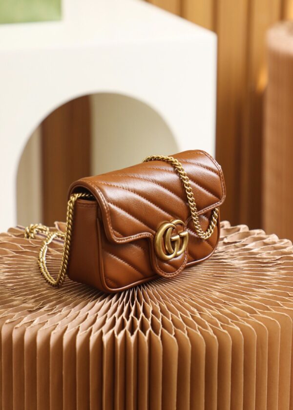God Factory Gucci 𝙂 𝙂 𝙈𝙖𝙧𝙢𝙤𝙣𝙩 574969 Size 16.5*10.2*5.1cm