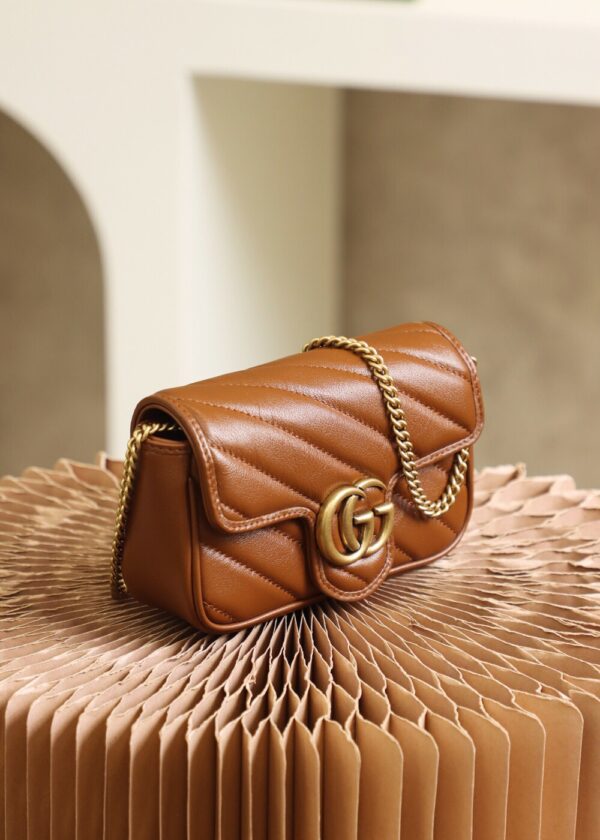 God Factory Gucci 𝙂 𝙂 𝙈𝙖𝙧𝙢𝙤𝙣𝙩 574969 Size 16.5*10.2*5.1cm